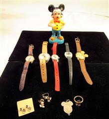VINTAGE LOT OF WALT DISNEY MICKEY MOUSE WATCHES, EARRIINGS & FIGURE 